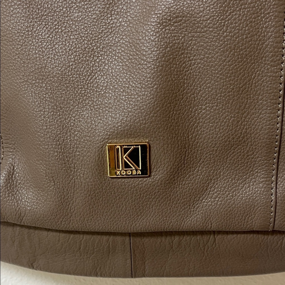 Kooba leather Taupe Tote Bag - Picture 2 of 7